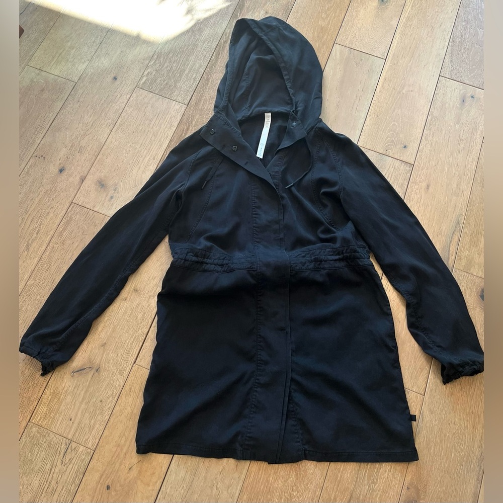 LULULEMON City Stroll Jacket Excellent Preowned (Not New) Black Size 8